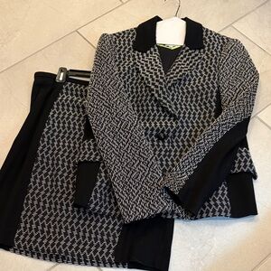 Yoana Baraschi Suit Black and White Houndstooth Blazer and Skirt Set Size 12